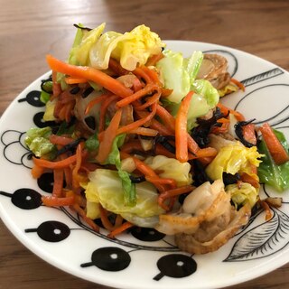 簡単夕飯！ホタテと野菜の塩昆布炒め